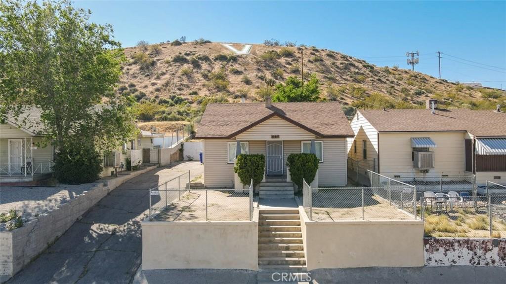 15461 Hesperia RD Victorville CA 92395 | MLS #CV26073336 45 MLS #CV26073336 image #0