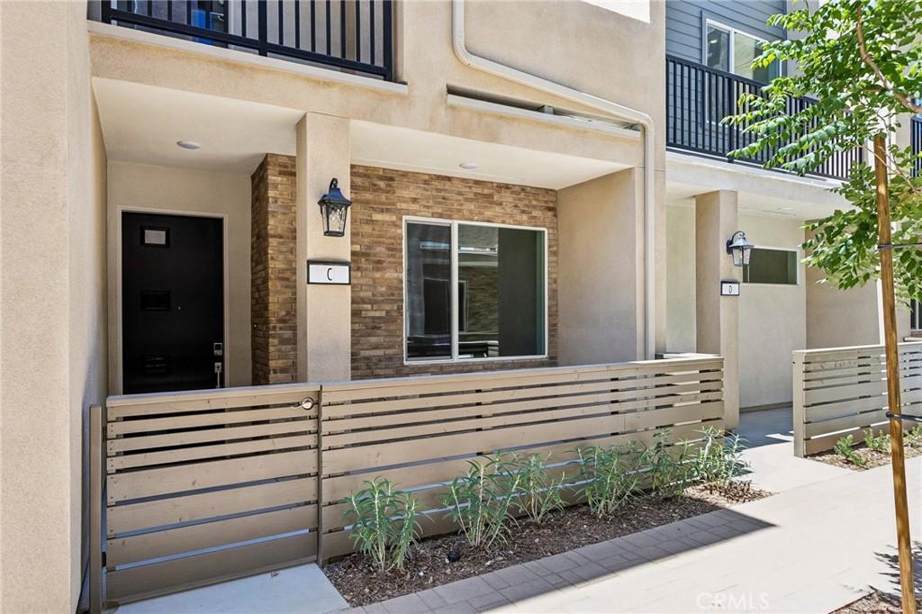 MLS #CV26088150 image #0