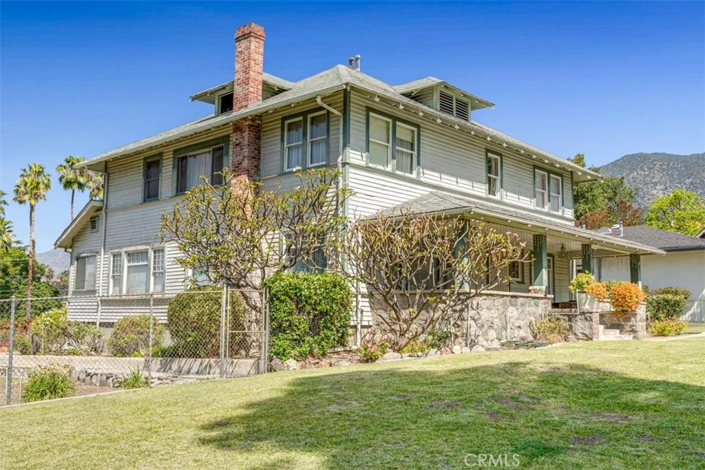 425 N Canyon Monrovia CA 91016 | MLS #CV26094793 45 MLS #CV26094793 image #0