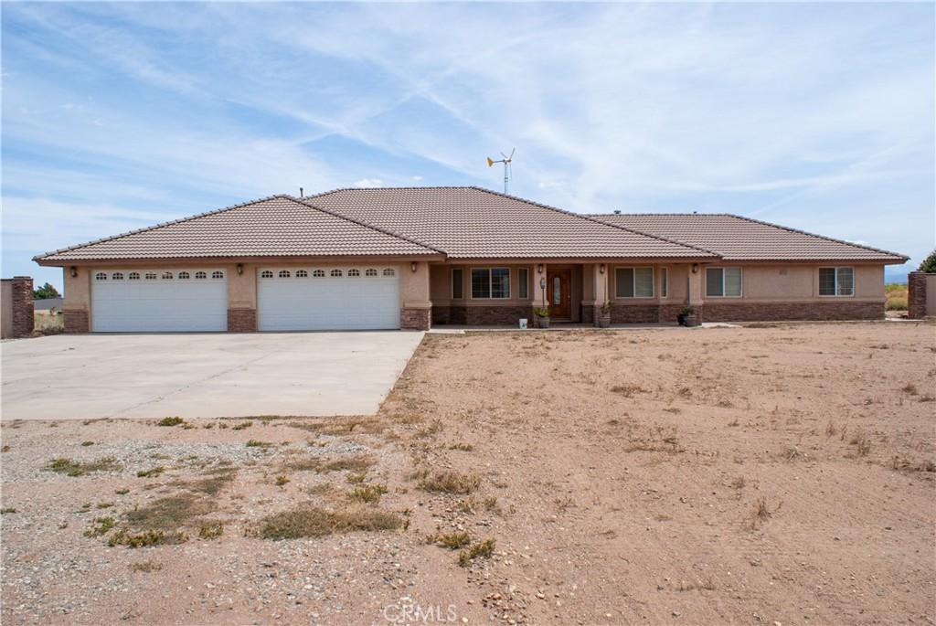 MLS #CV26095866 image #0