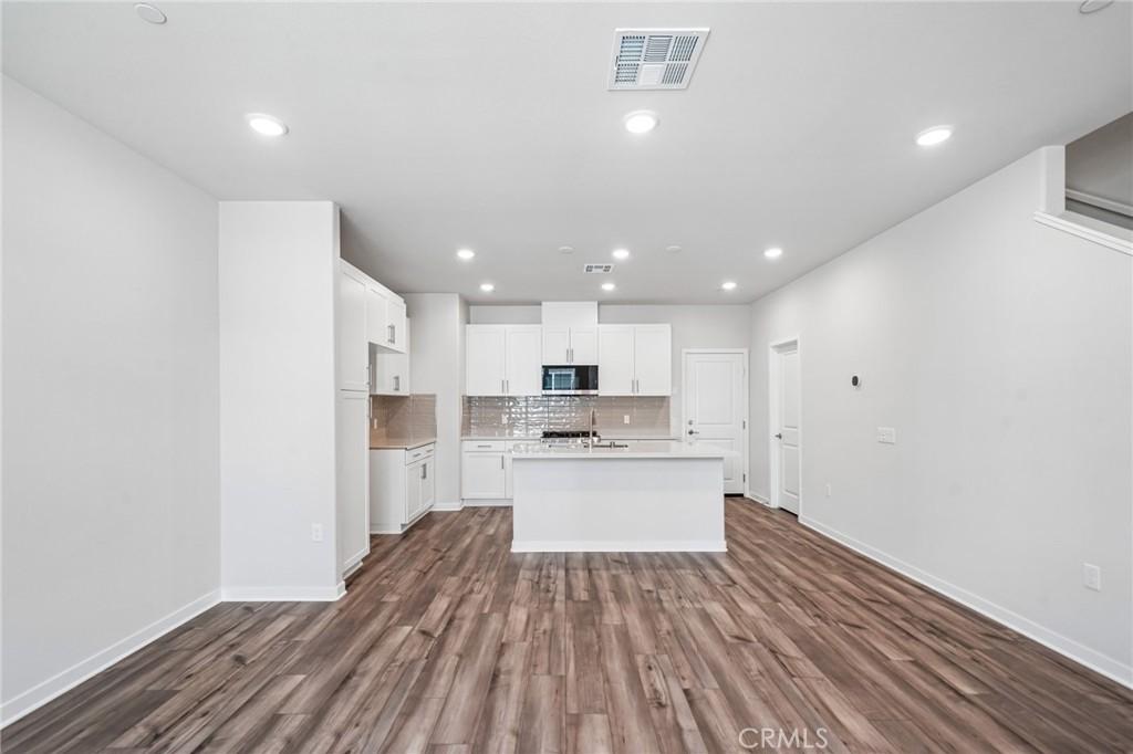 MLS #CV26113742 image #0