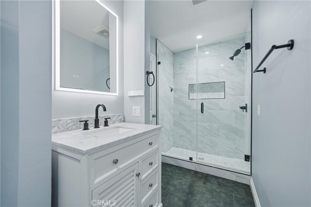 MLS #CV26128766 image #0