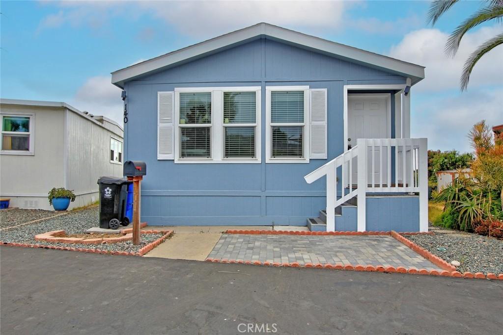 MLS #CV26131751 image #0