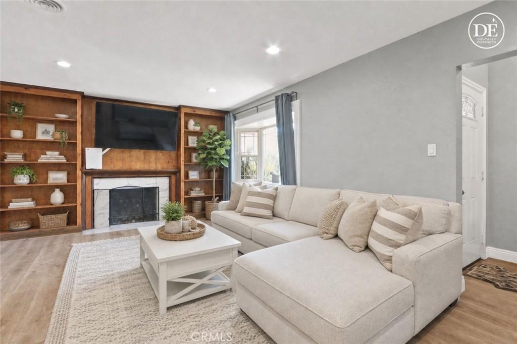 MLS #CV26137274 image #0