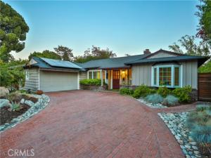 MLS #CV26144091 image #0