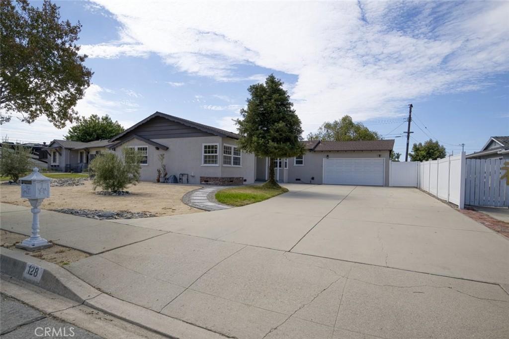 MLS #CV26159468 image #0