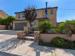 MLS #CV26161279 image #0