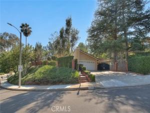 MLS #CV26161349 image #0