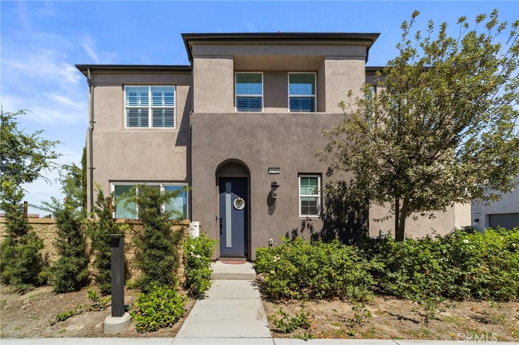 MLS #CV26167286 image #0