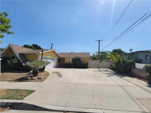 MLS #CV26170544 image #0