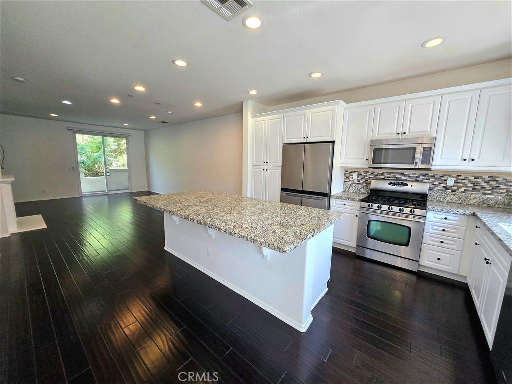 MLS #CV26176244 image #0