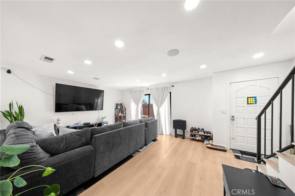 MLS #CV26183422 image #0