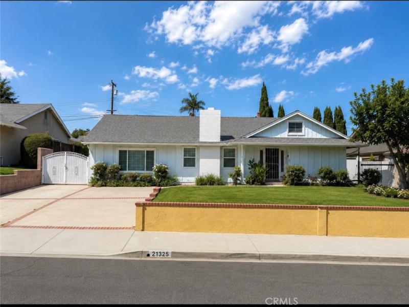 MLS #CV26186802 image #0