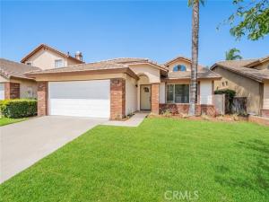 MLS #CV26188331 image #0