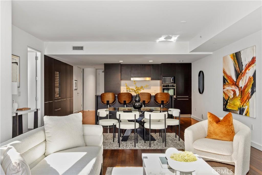 6250 Hollywood Blvd 8D Los Angeles CA 90028 | MLS #CV26189444 45 MLS #CV26189444 image #0