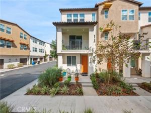 MLS #CV26190303 image #0