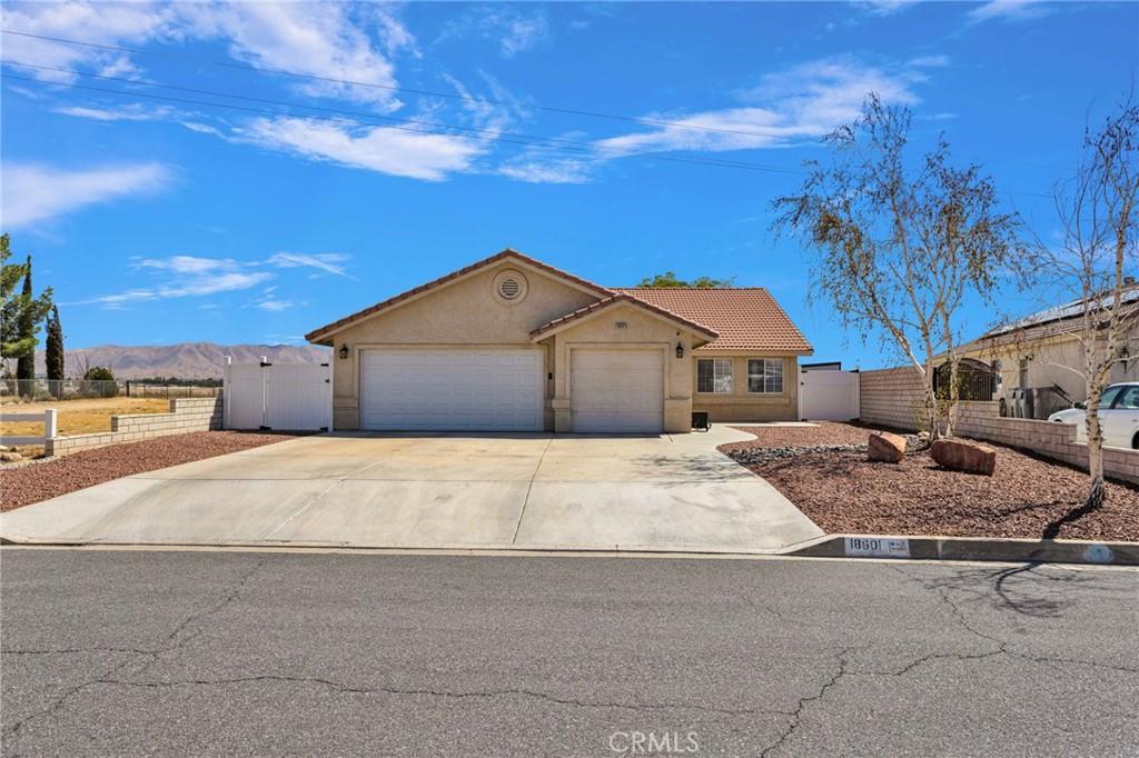 18601 Mountain Meadows Victorville CA 92395 | MLS #CV26196918 45 MLS #CV26196918 image #0