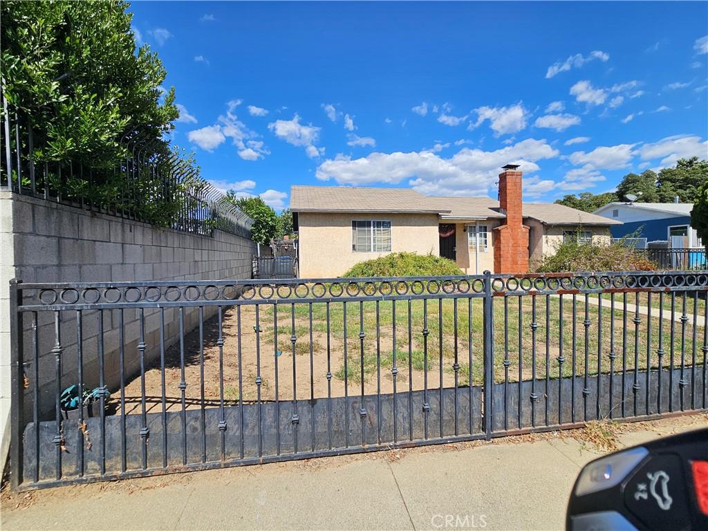 141 E Magnolia Pomona CA 91767 | MLS #CV26213594 45 MLS #CV26213594 image #0