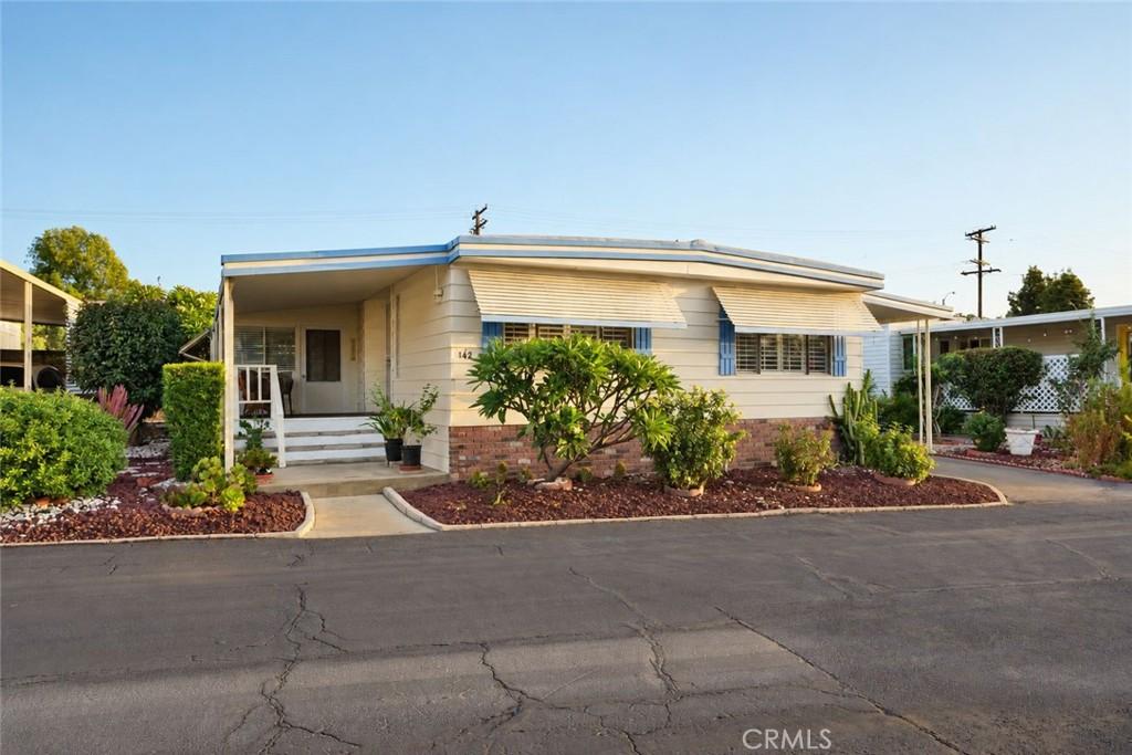 MLS #CV26215575 image #0