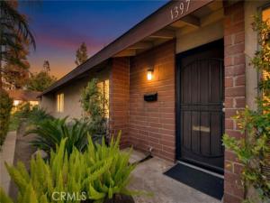 MLS #CV26216065 image #0