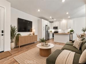 MLS #CV26218567 image #0