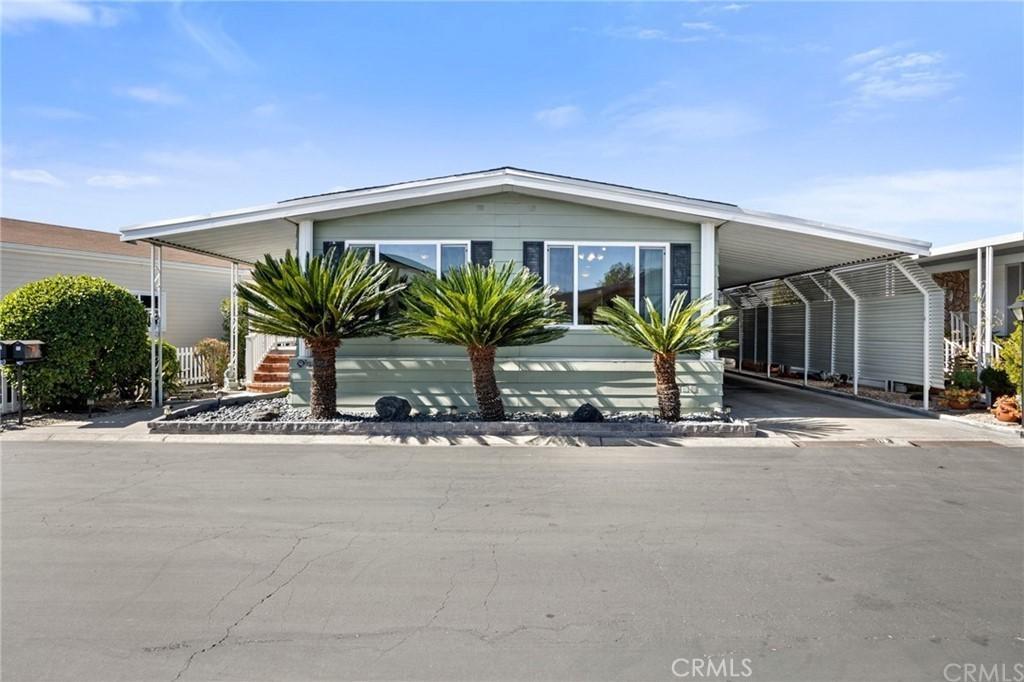 MLS #CV26222766 image #0