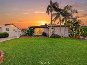 MLS #CV26223034 image #0