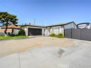 MLS #CV26228243 image #0