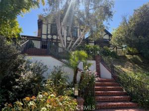 MLS #CV26229451 image #0