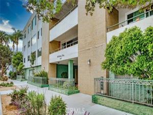 1187 E 3rd Long Beach CA 90802 | MLS #CV26230246 45 MLS #CV26230246 image #0