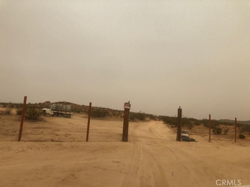 MLS #DW21213666 image #0