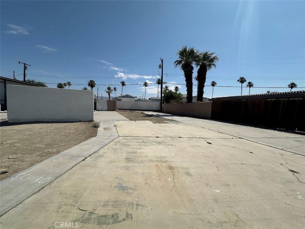 MLS #DW24021685 image #0
