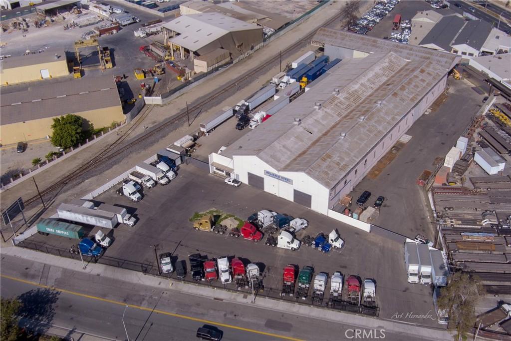 MLS #DW24058809 image #0