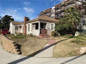 925 S adams st Glendale