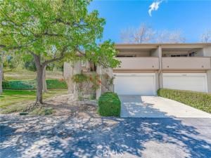 MLS #DW25014966 image #0