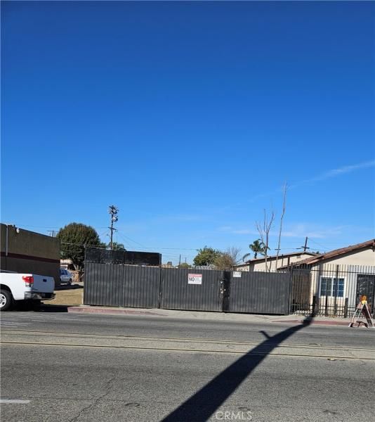 MLS #DW25017570 image #0