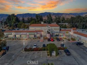 MLS #DW25044492 image #0