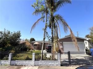 MLS #DW25049312 image #0