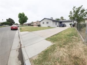 MLS #DW25083061 image #0