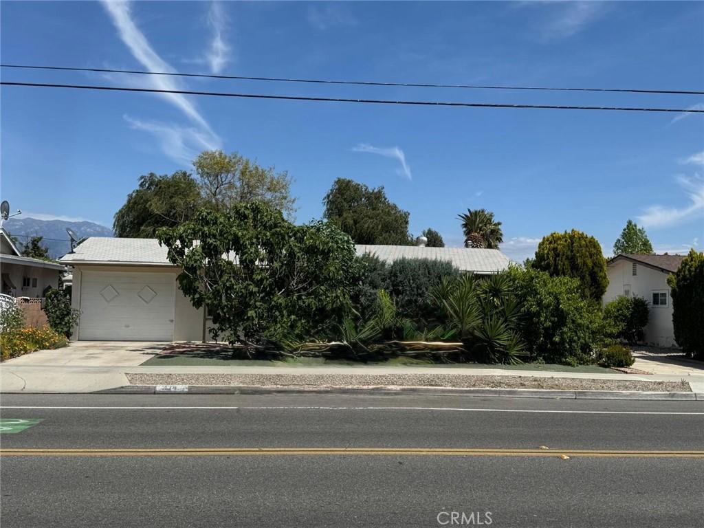 MLS #DW25091342 image #0