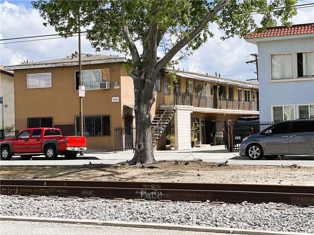 MLS #DW25107665 image #0