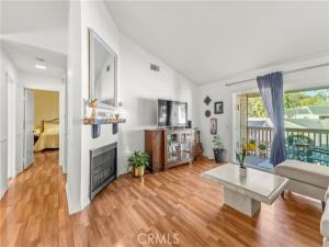 MLS #DW25130060 image #0