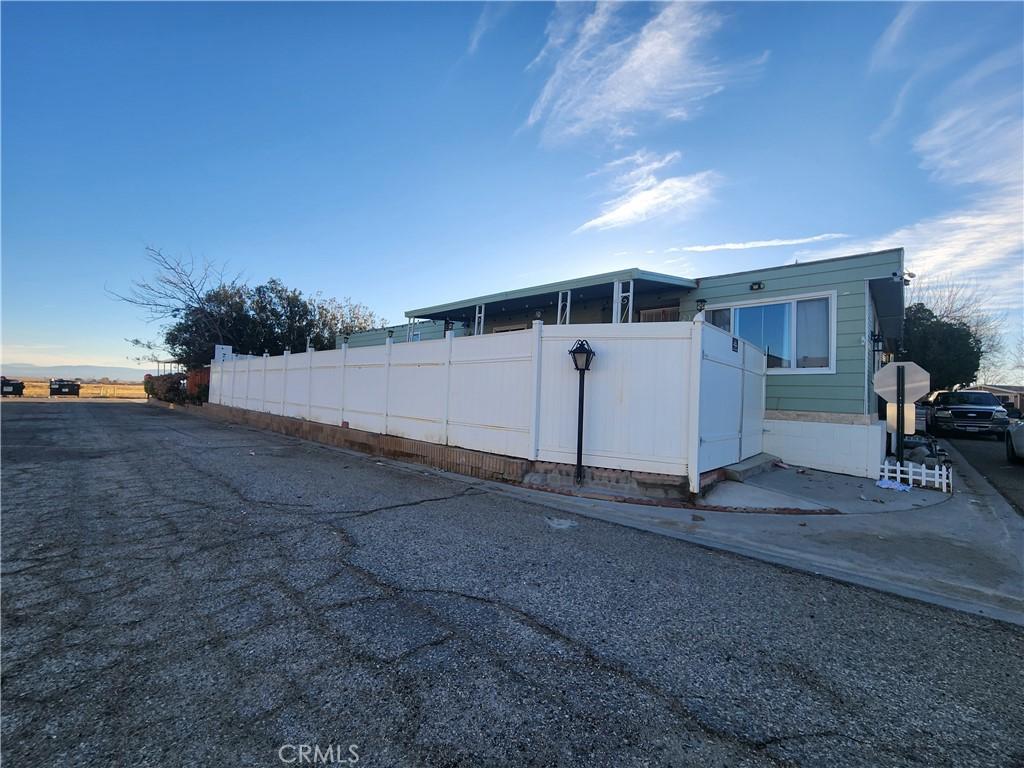 MLS #DW25132580 image #0