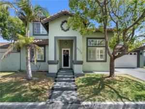 MLS #DW25142993 image #0