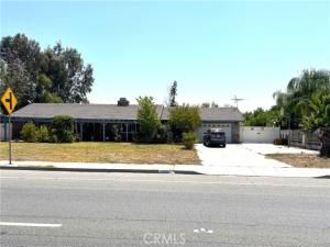 MLS #DW25146761 image #0