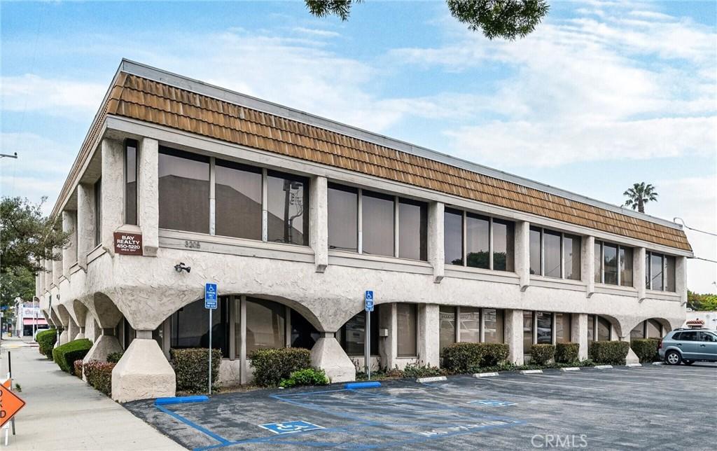 MLS #DW25152941 image #0