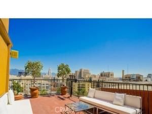 MLS #DW25157366 image #0