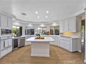 MLS #DW25159485 image #0