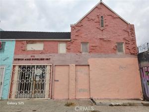 MLS #DW25161066 img 0