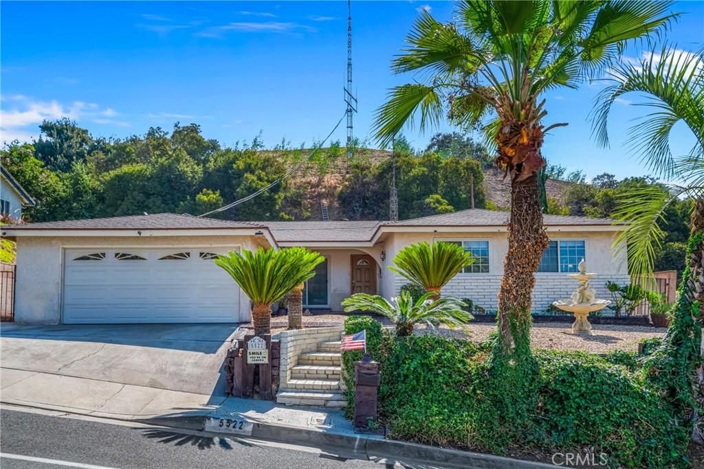 MLS #DW25162280 image #0